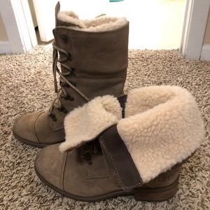 Ugg Combat Boot